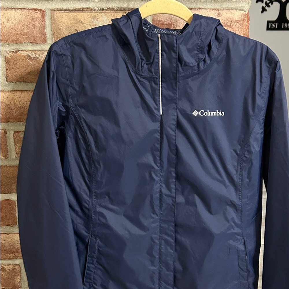 Columbia Dark Blue Hooded Jacket